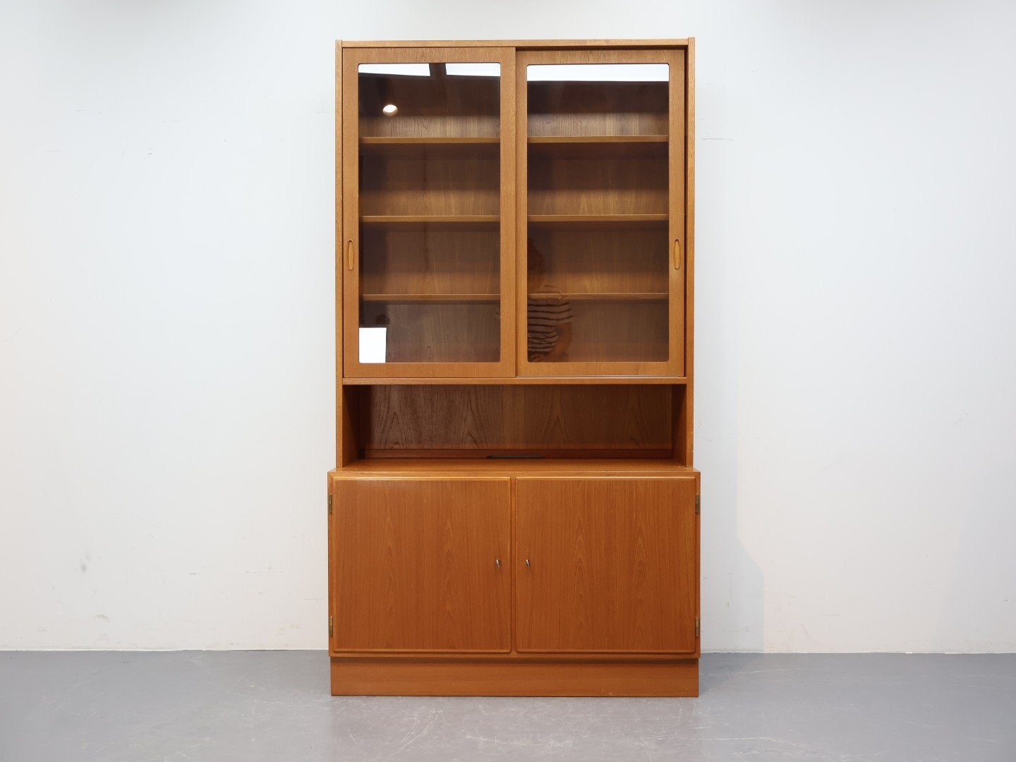 Hundevad Denmark vitrinekast 2 delig teak, Ophalen, Hundevad, ., Glas