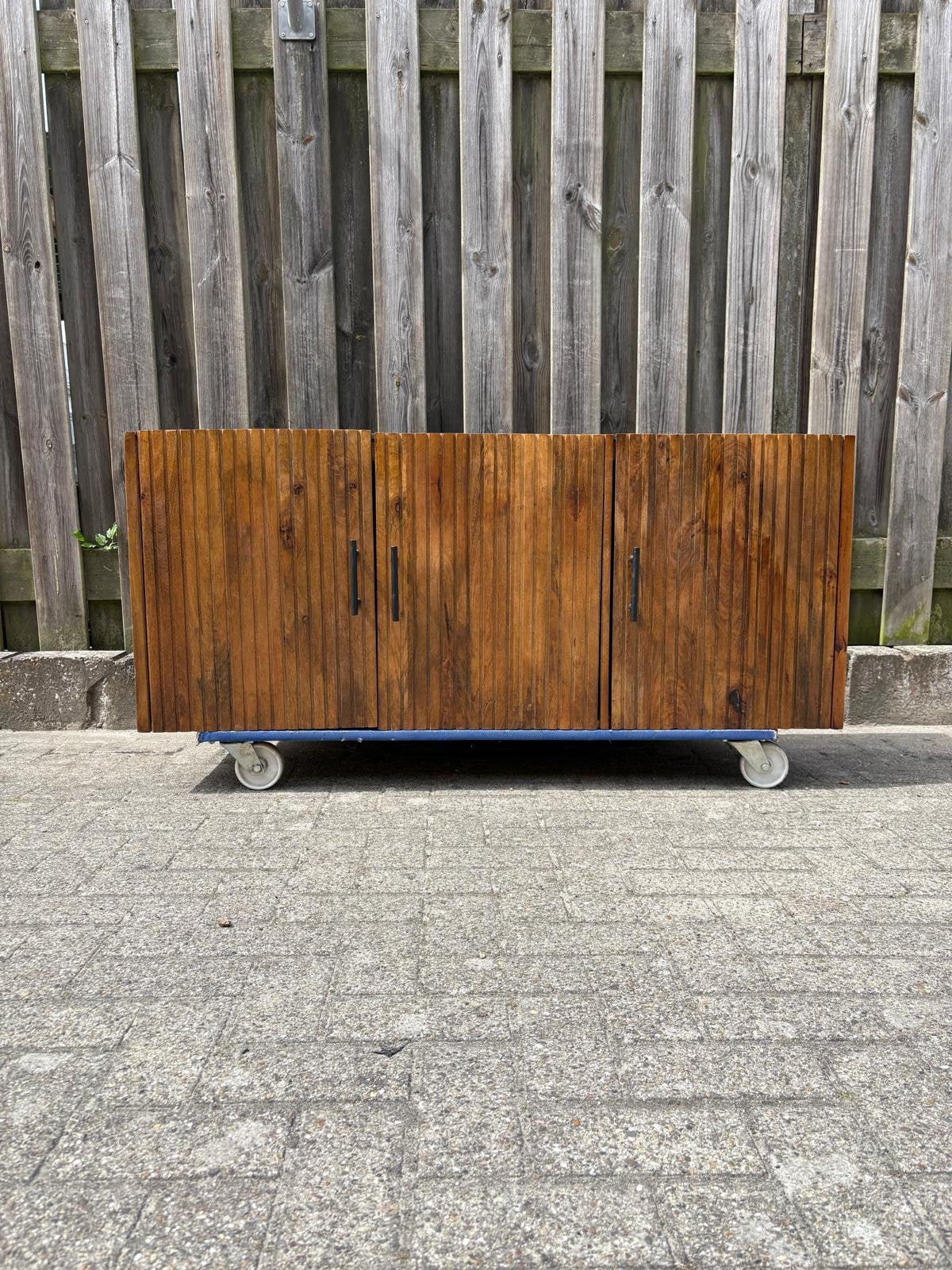 NIEUW dressoir/tv meubel met marmer blad, Huis en Inrichting, Ophalen, 150 tot 200 cm, Nieuw, 25 tot 50 cm