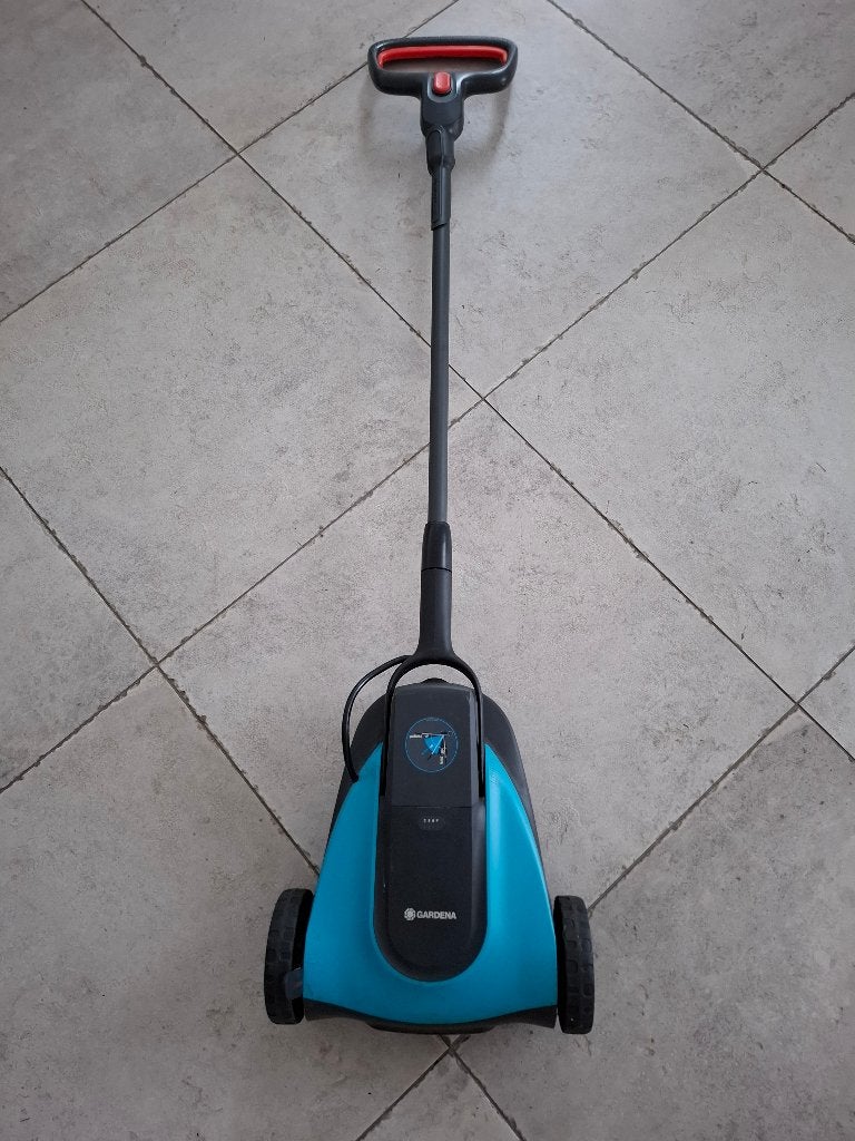 Gardena accu grasmaaier HandyMower  incl. accu en oplader, Gebruikt, Minder dan 30 cm, Accu-grasmaaier, Ophalen of Verzenden