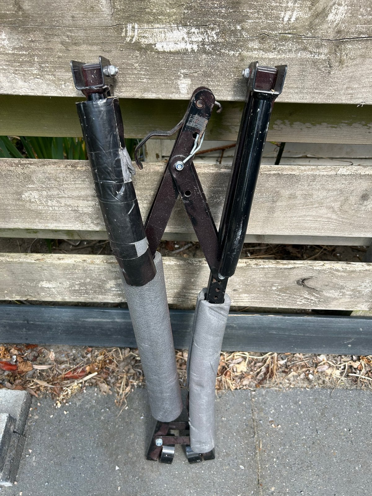 Fietsdrager schaarmodel - Compact en handig, Ophalen, 2 fietsen, Gebruikt, Achterklepdrager