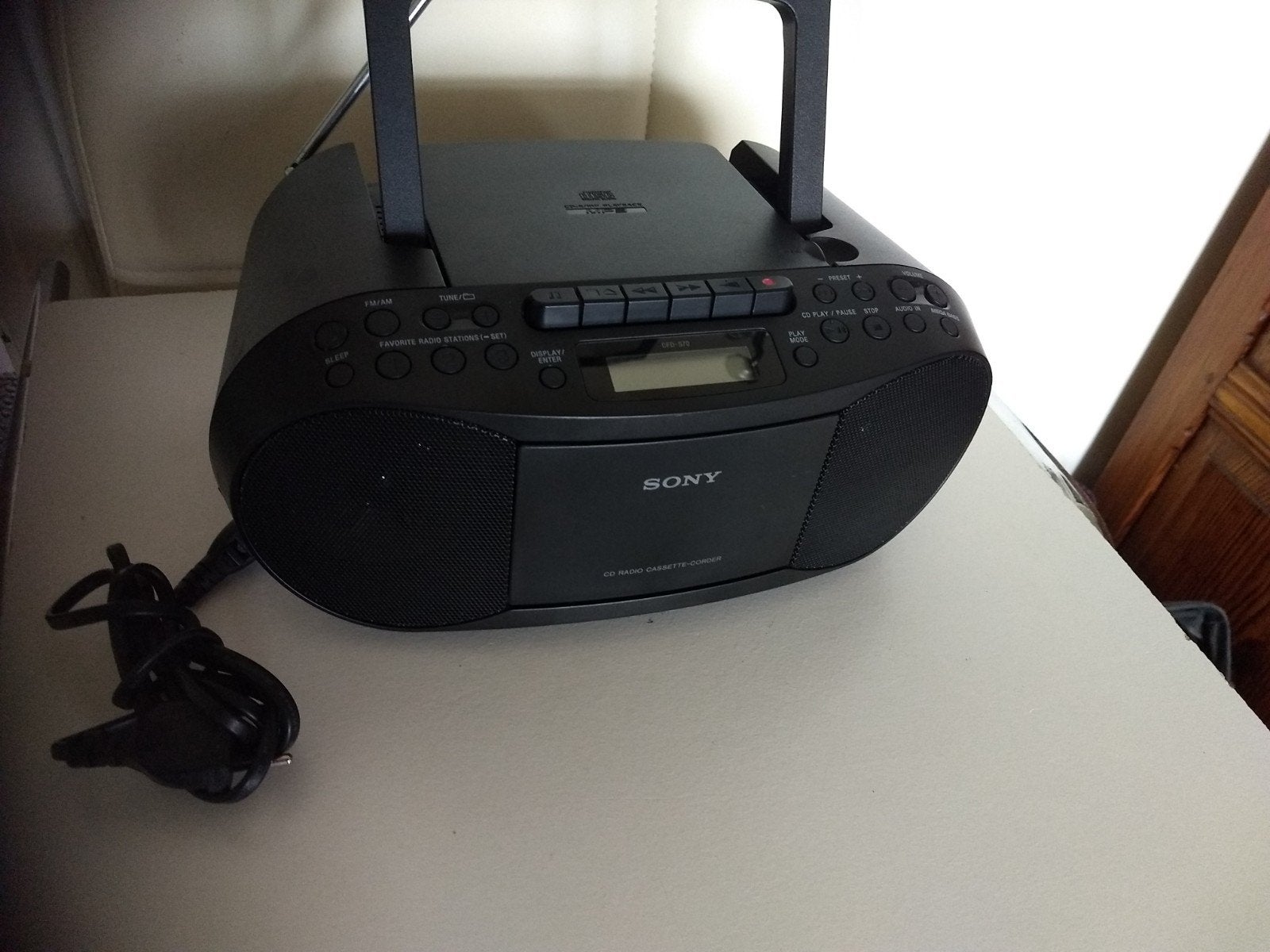 Goede Sony Radio met Cd speler en cassette, Ophalen, Zo goed als nieuw, Radio, Met cd-speler