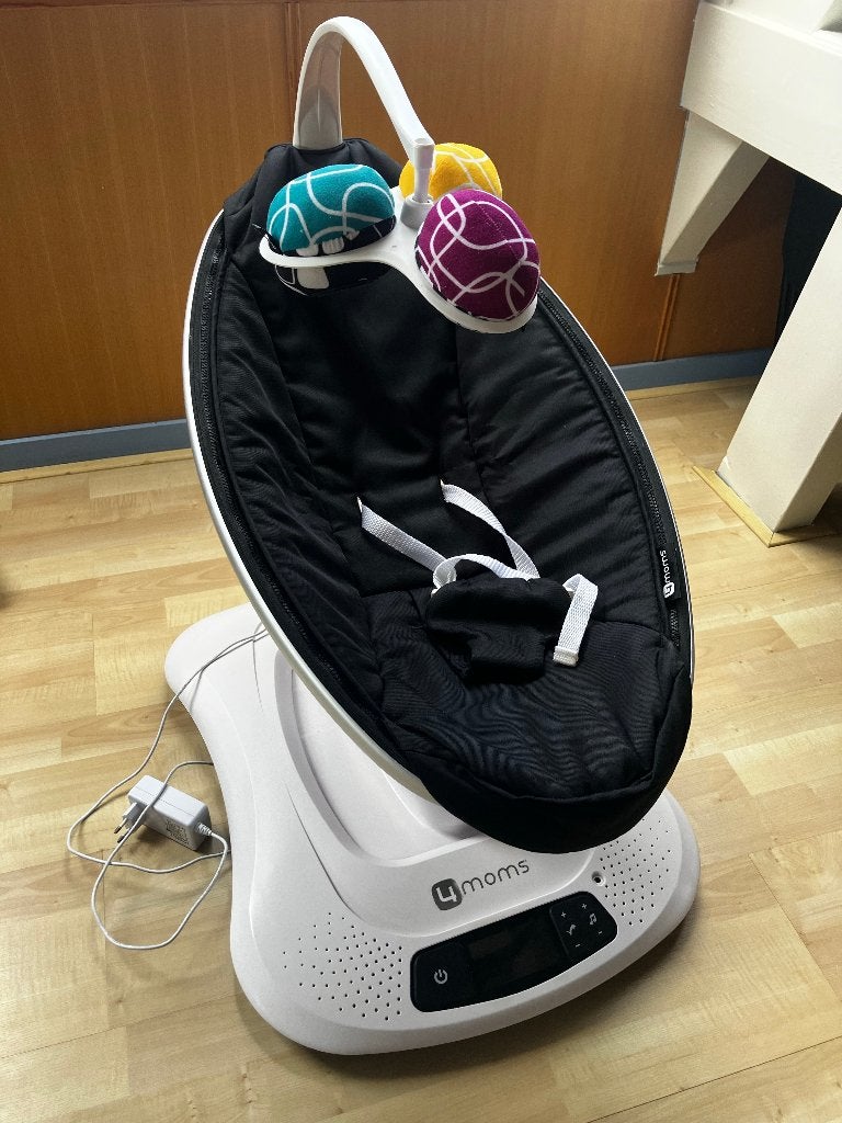 4moms mamaRoo schommelstoel, elektrische babyschommel, Schommelstoel, Met gordel(s) of riempje(s), Zo goed als nieuw, Ophalen