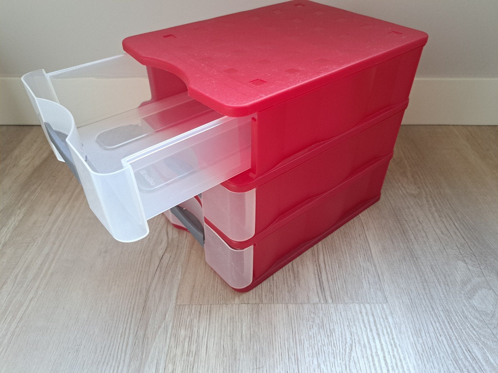 Rotho Opbergkastje met 3 Laden - Rood/Transparant, Overige stijlen, Kunststof, Ophalen of Verzenden, Zo goed als nieuw