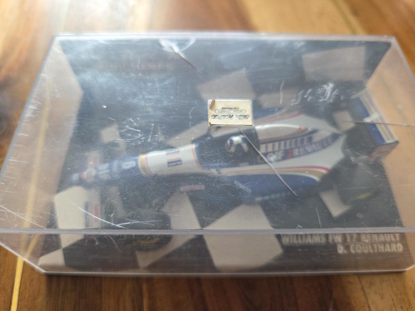 McLaren Mercedes F1 modelauto – David Coulthard – vitrinebox, Ophalen of Verzenden, Zo goed als nieuw, Auto, Overige merken