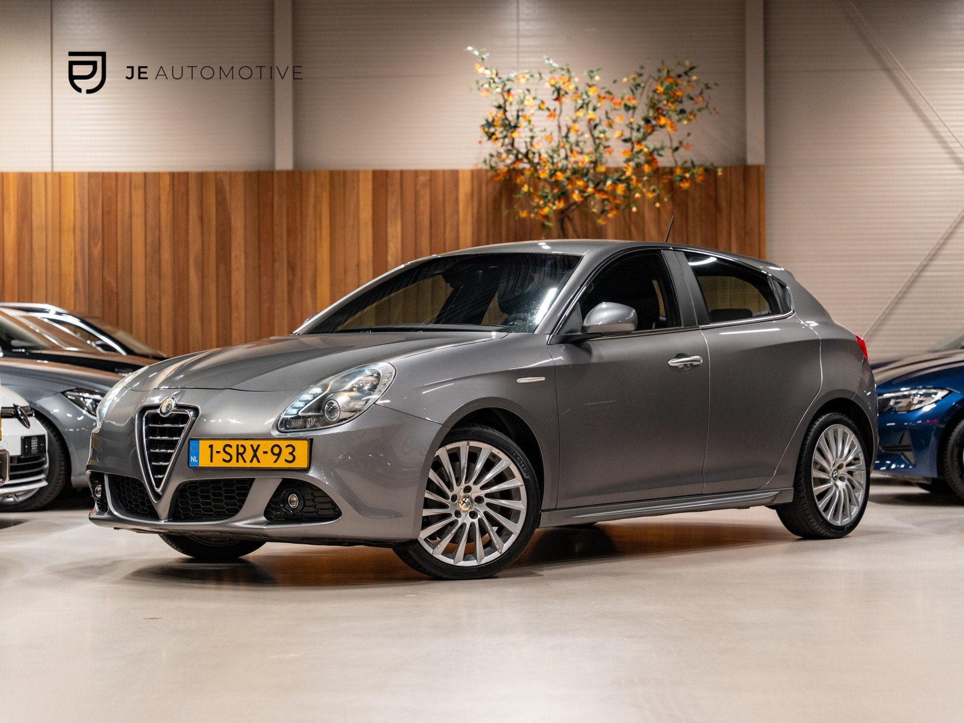 Alfa Romeo Giulietta 1.4 T Aut Business Executive, Led, Clim, Zwart, 4 cilinders, Origineel Nederlands, Bedrijf