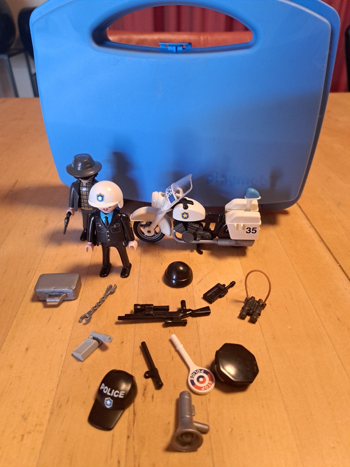 Playmobil meeneemkoffertje politie, Ophalen of Verzenden, Zo goed als nieuw