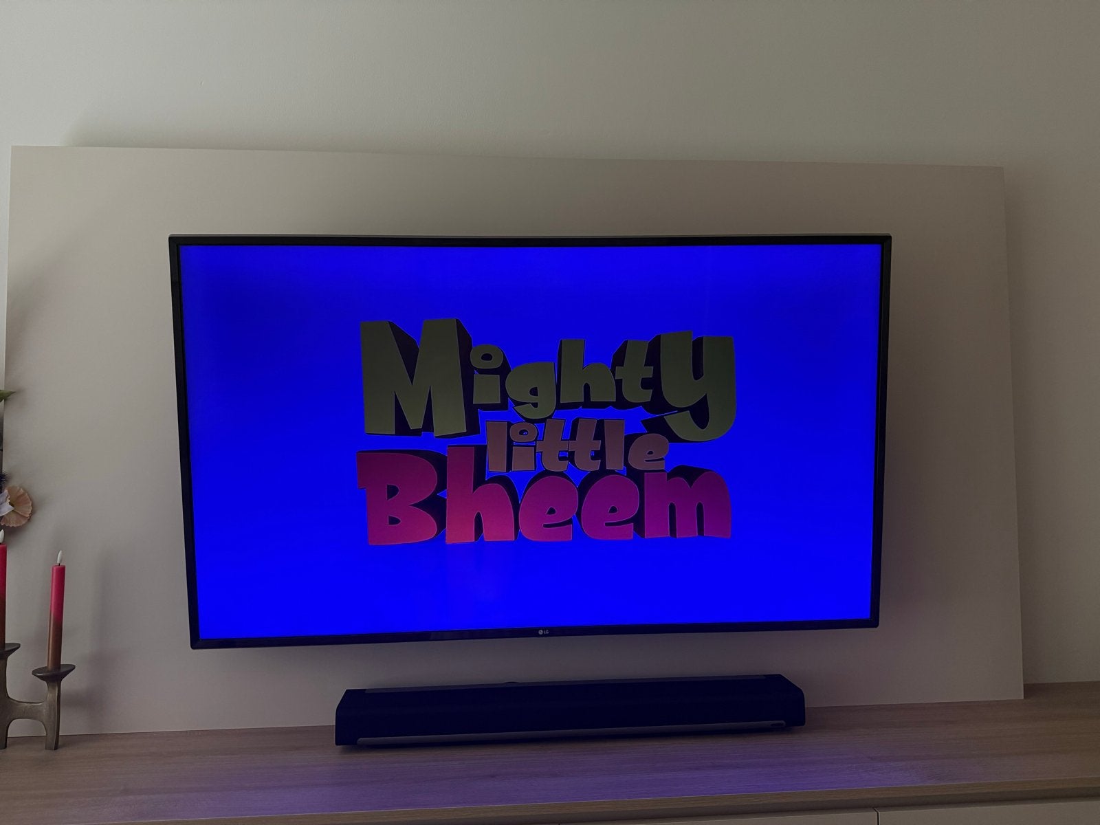 LG TV 60 inch, Audio, Tv en Foto, Ophalen, 100 cm of meer, 4k (UHD), Gebruikt