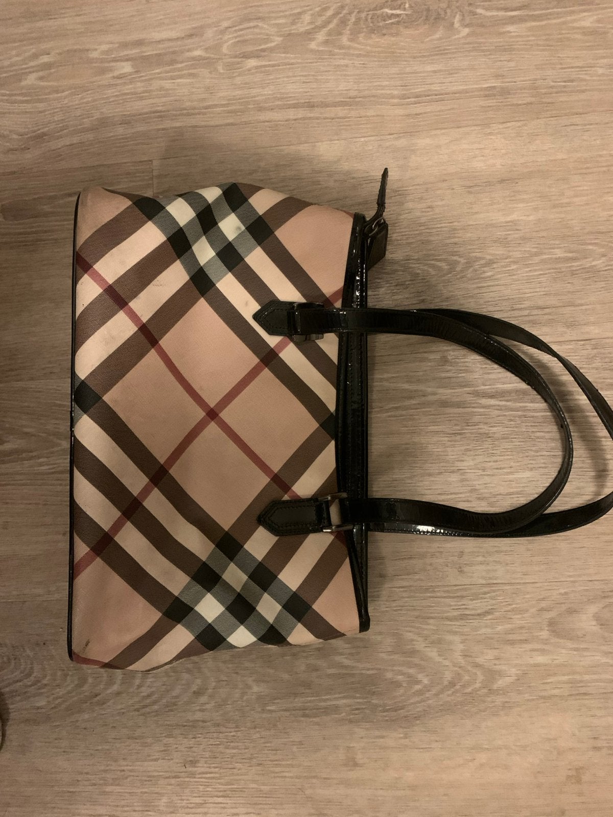 Burberry tas zwart/lak compleet, Ophalen, Zo goed als nieuw, Zwart, Handtas