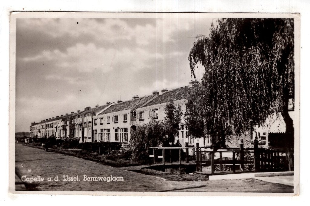 Capelle aan den Ijssel Bermweglaan 1950, Verzamelen, Ansichtkaarten | Nederland, Verzenden, 1940 tot 1960, Gelopen, Zuid-Holland