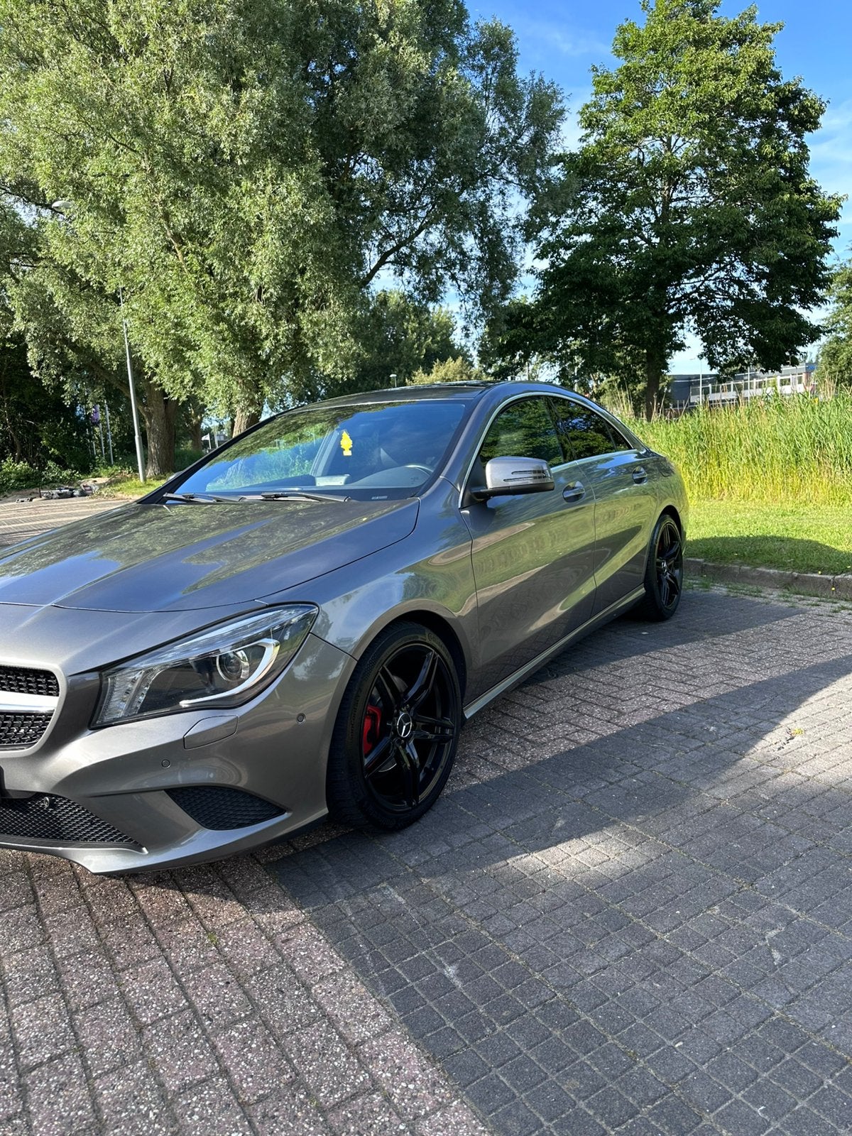 Mercedes CLA 200 Full Option | Pano | Harman Kardon, Zwart, 715 kg, Particulier, Sedan