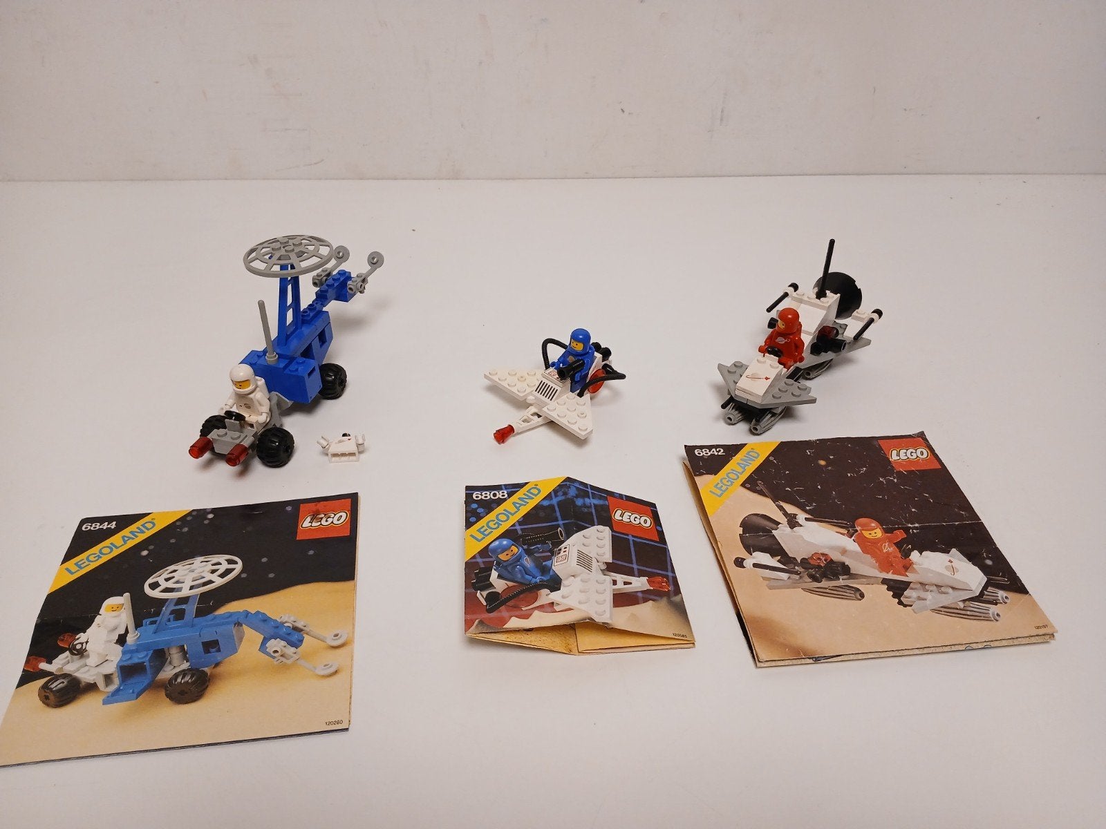 vintage lego classic space 6842 + 6844 en 6808, Kinderen en Baby's, Ophalen of Verzenden