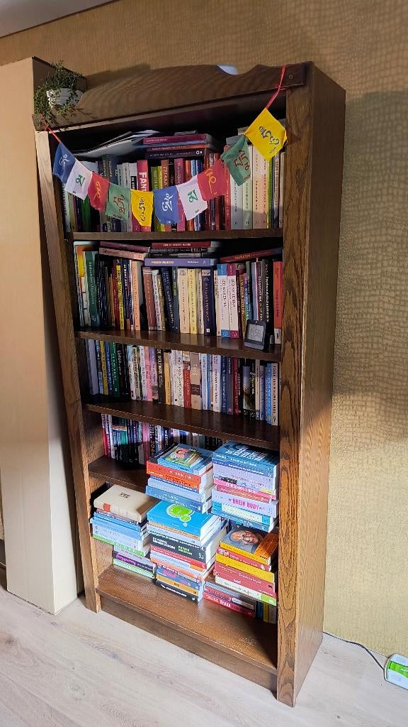 Stevige massief houten boekenkast, Ophalen, Met plank(en), Gebruikt, Eikenhout