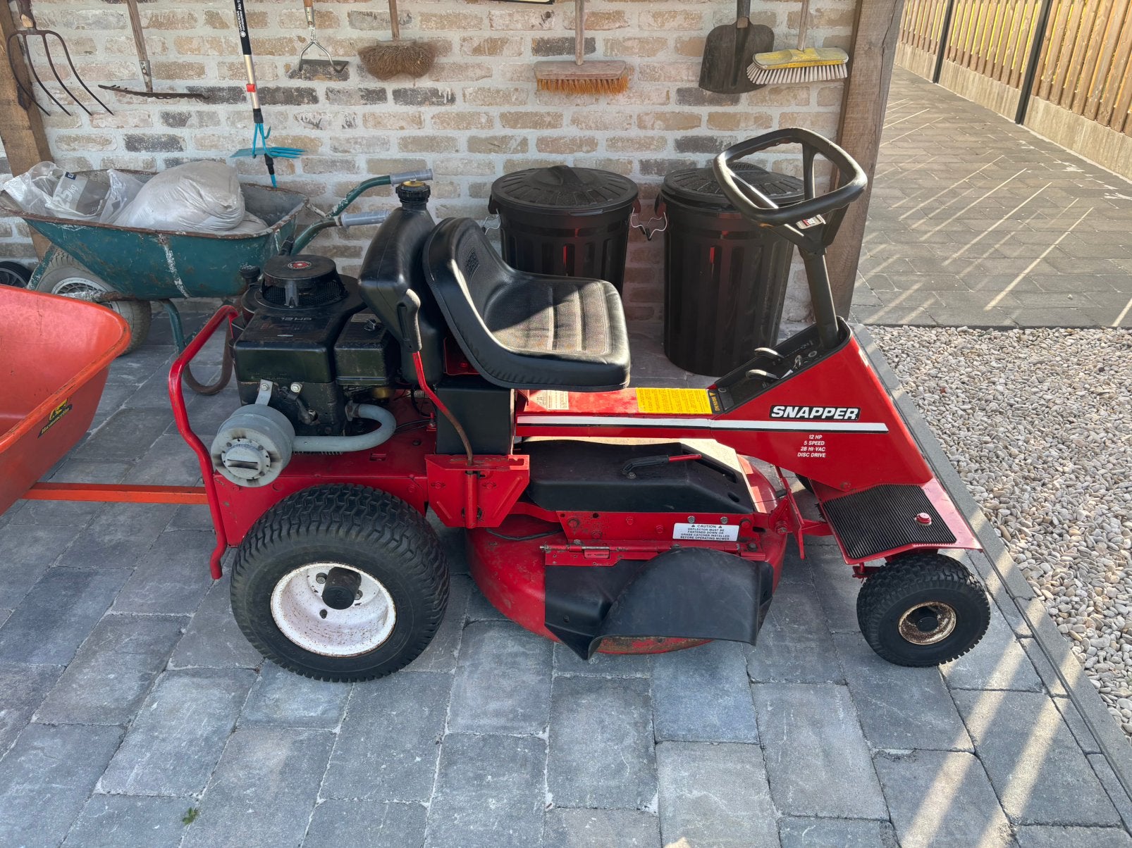 Snapper zitmaaier + kar, Tuin en Terras, Zitmaaiers, Gebruikt, Minder dan 90 cm, Opvangbak, Ophalen