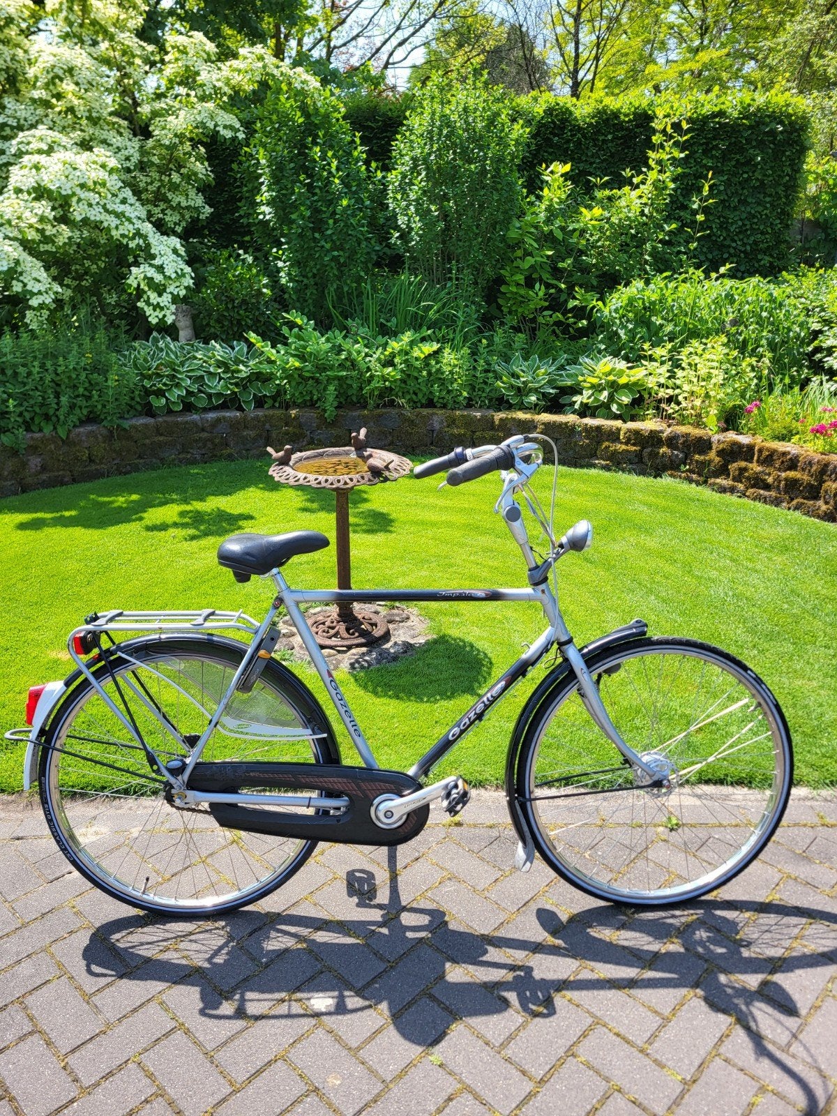 Gazelle fiets, Ophalen