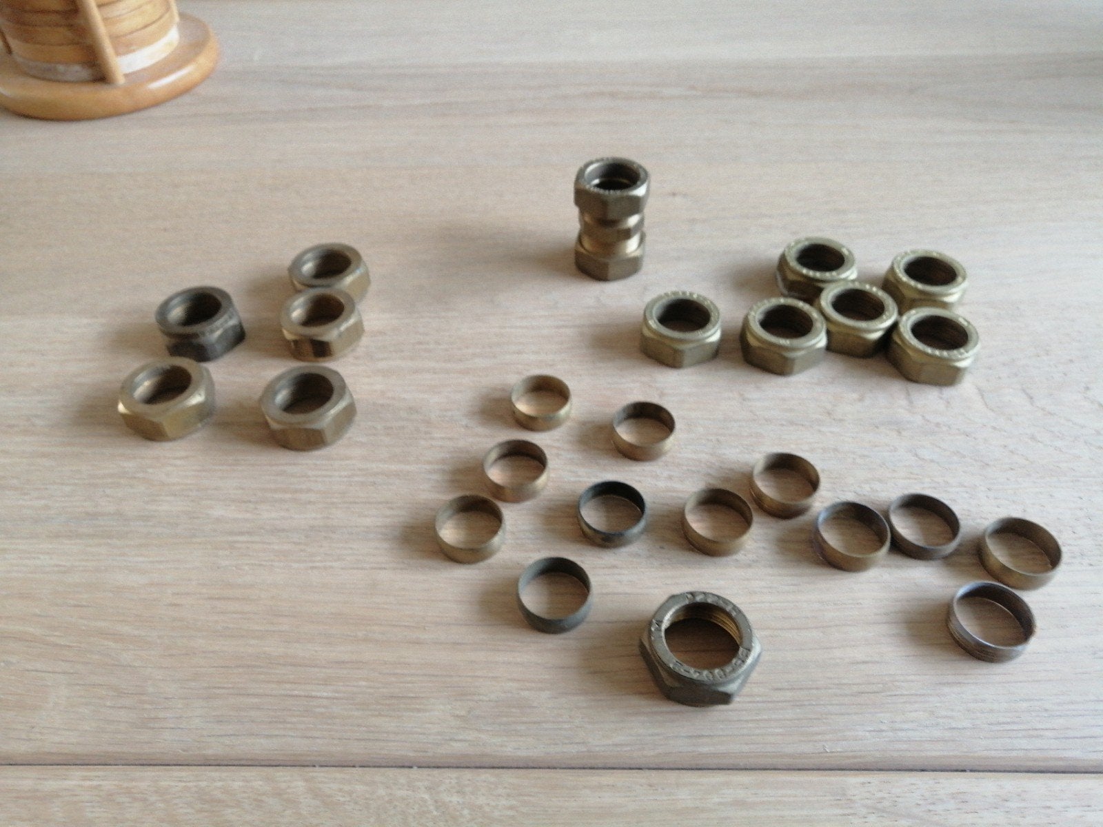 messing knel moeren en ringen 22, en een verloop stuk 22 kn, Ophalen of Verzenden, Gebruikt, Minder dan 50 mm, Overige typen