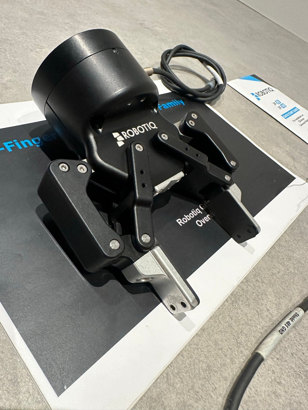Robotiq 2F-85 Adaptive Gripper - Robotgrijper, Ophalen, Zo goed als nieuw