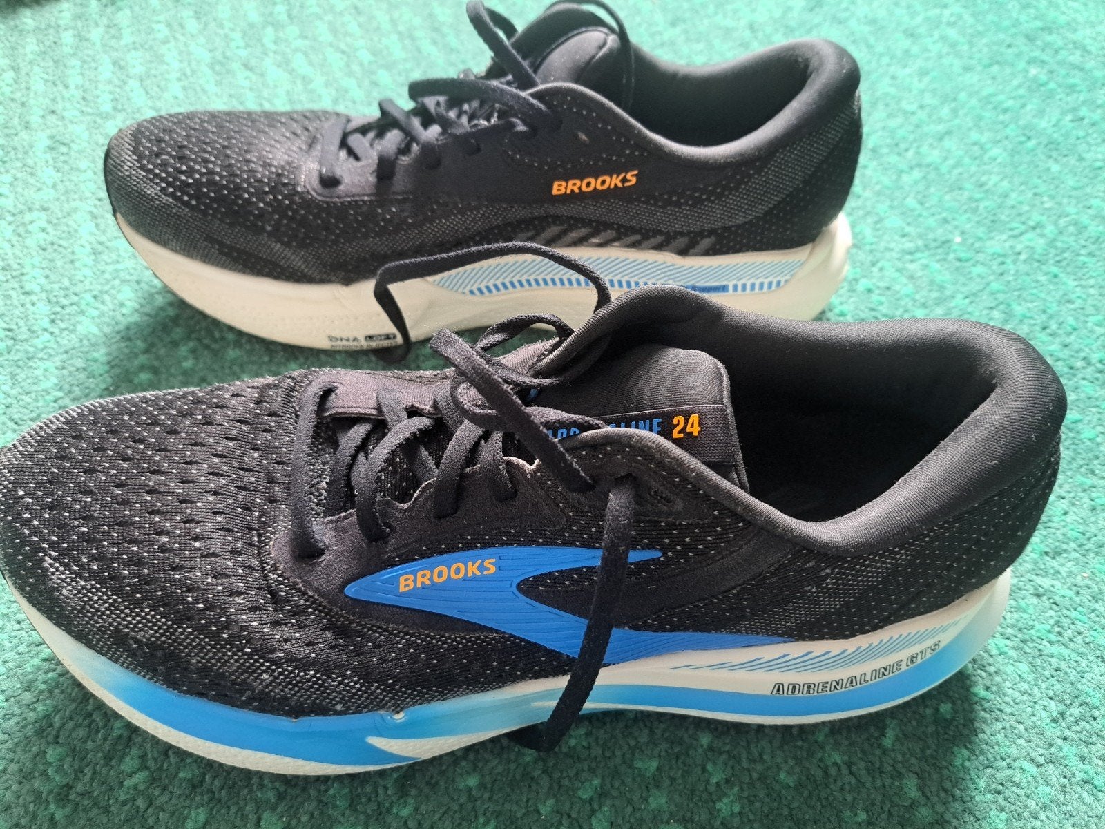 goed sports schoenen BROOKS GTS Maat 45, Ophalen of Verzenden, Zo goed als nieuw, Hardloopschoenen, Overige merken