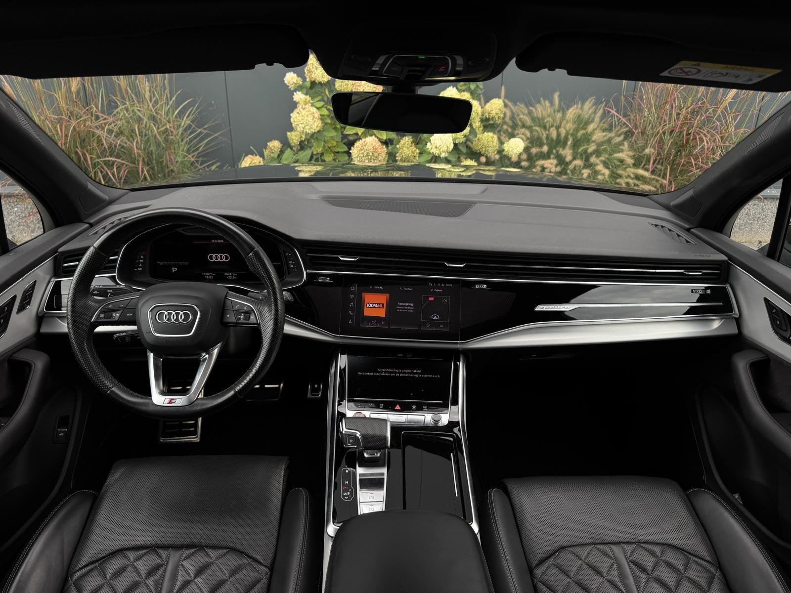 Audi SQ7 4.0 TFSI SQ 7 quattro 7p FULL PANO|LEDER|LED|SPORTV, Auto's, Automaat, 2240 kg, Gebruikt, Met garantie (alle)
