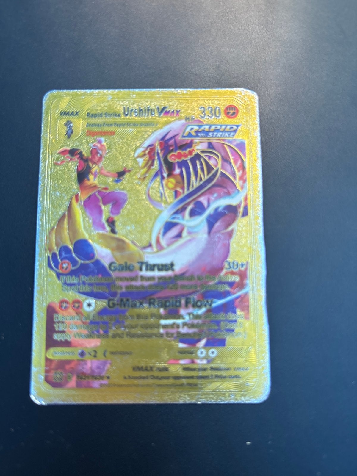 Pokémon Urshifu VMAX Rapid Strike Gouden Kaart, Ophalen of Verzenden, Zo goed als nieuw, Losse kaart, Foil