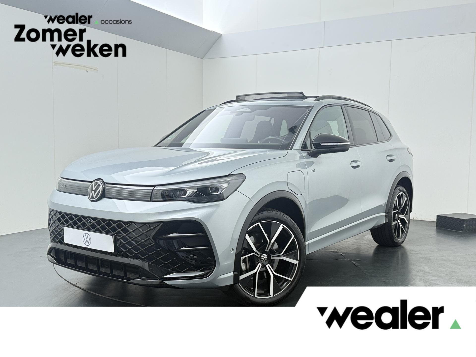 Volkswagen Tiguan 1.5 eHybrid R-Line Edition | 272 PK | SoH, 12 maanden, Stof, Euro 6, 4 cilinders