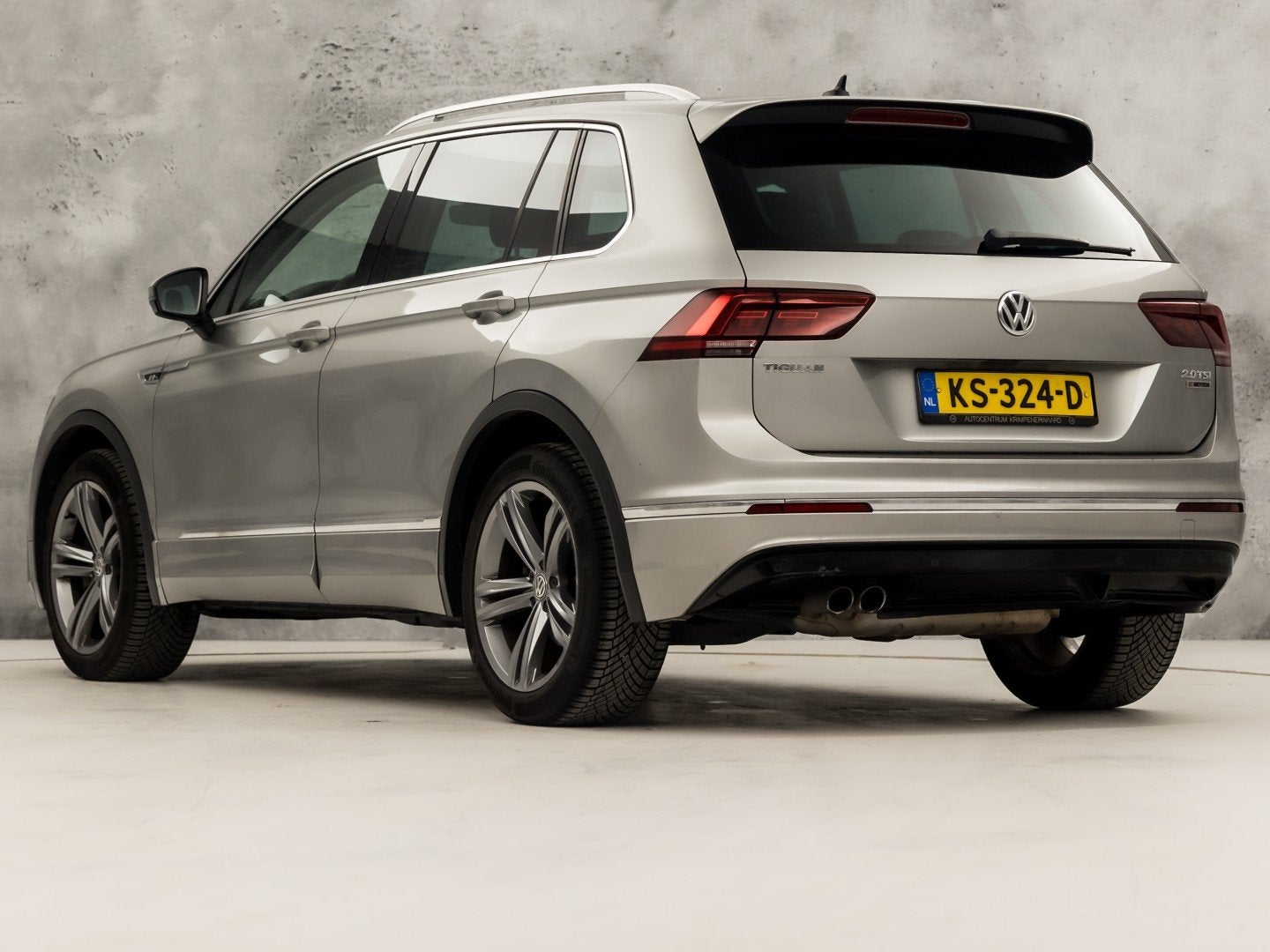 Volkswagen Tiguan 2.0 TSI 4Motion R-Line Sport 179Pk Automaa, Auto's, Volkswagen, Automaat, 12 maanden, Gebruikt, 4 cilinders