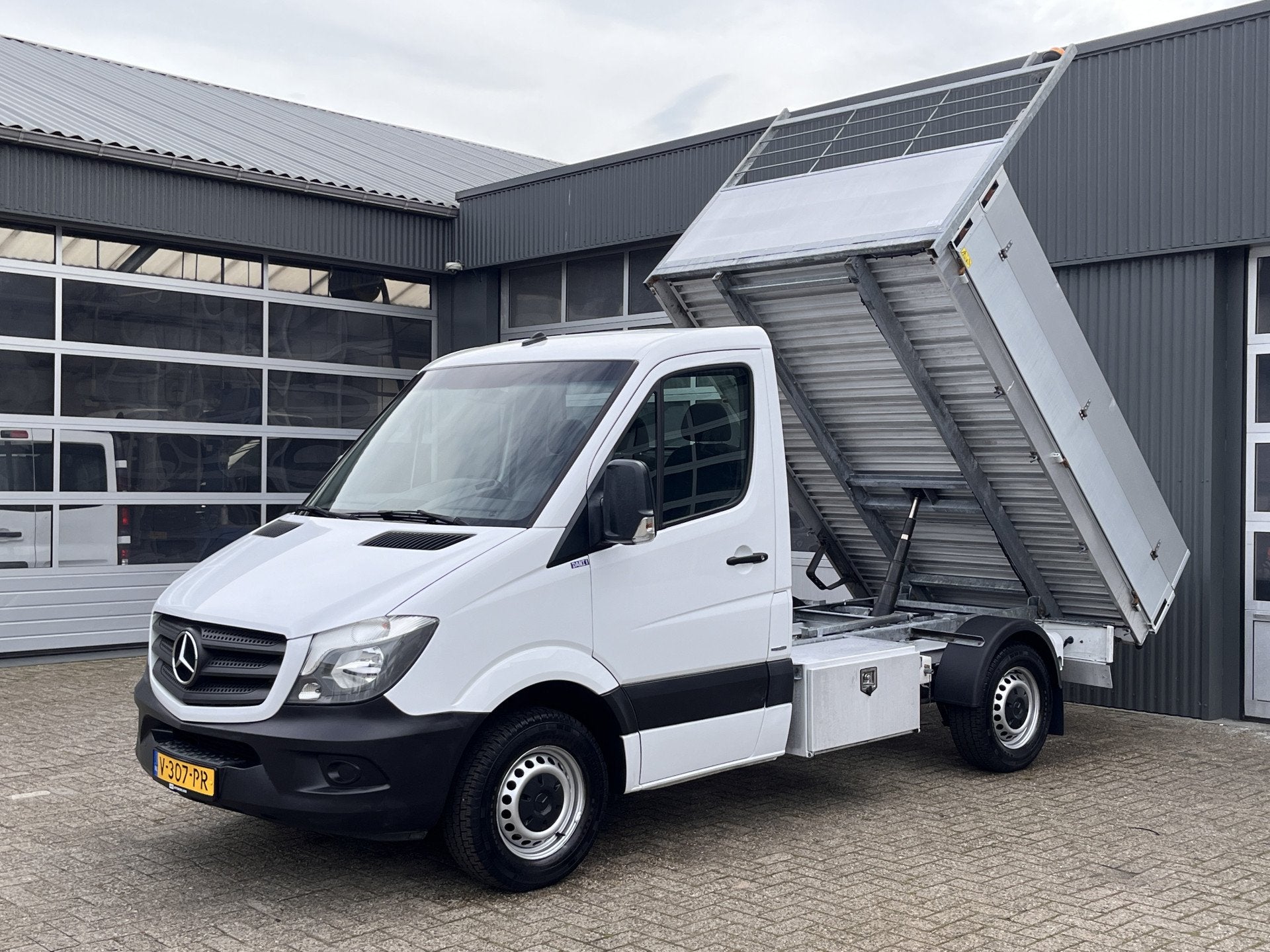 Mercedes-Benz Sprinter 211 2.2 CDI Kipper Airco Trekhaak 3 p, Auto's, Bestelauto's, 13 km/l, 4 cilinders, 116 pk, Wit