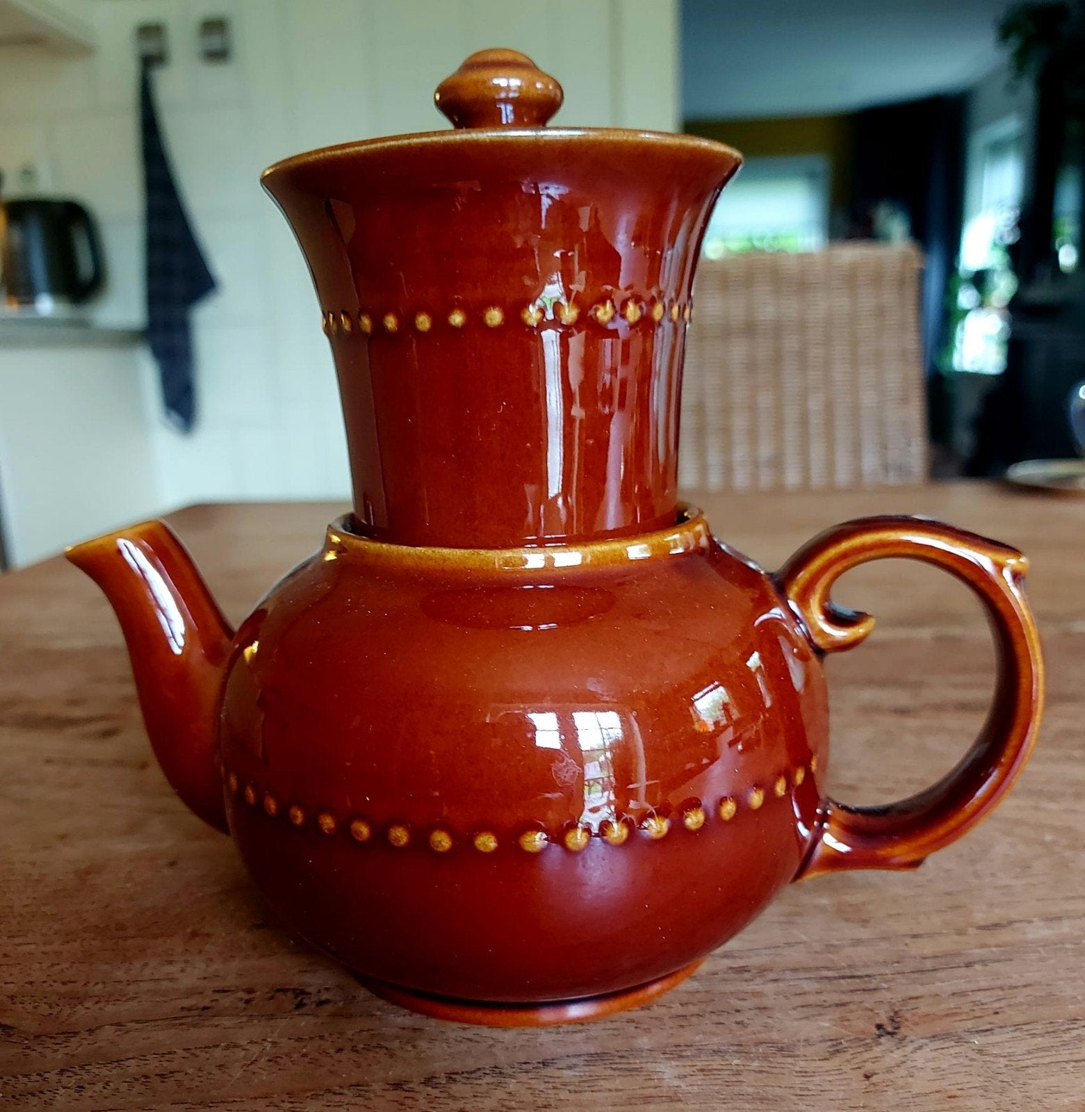 Vintage Bruine Keramische Koffiepot met Filter, Ophalen