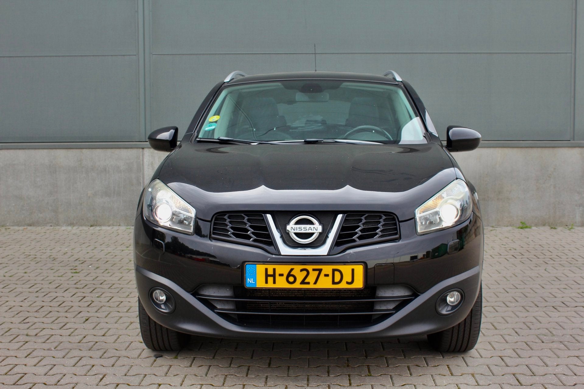 Nissan Qashqai 2.0 Tekna, Auto's, Gebruikt, 4 cilinders, Automatische klimaatregeling, Zwart