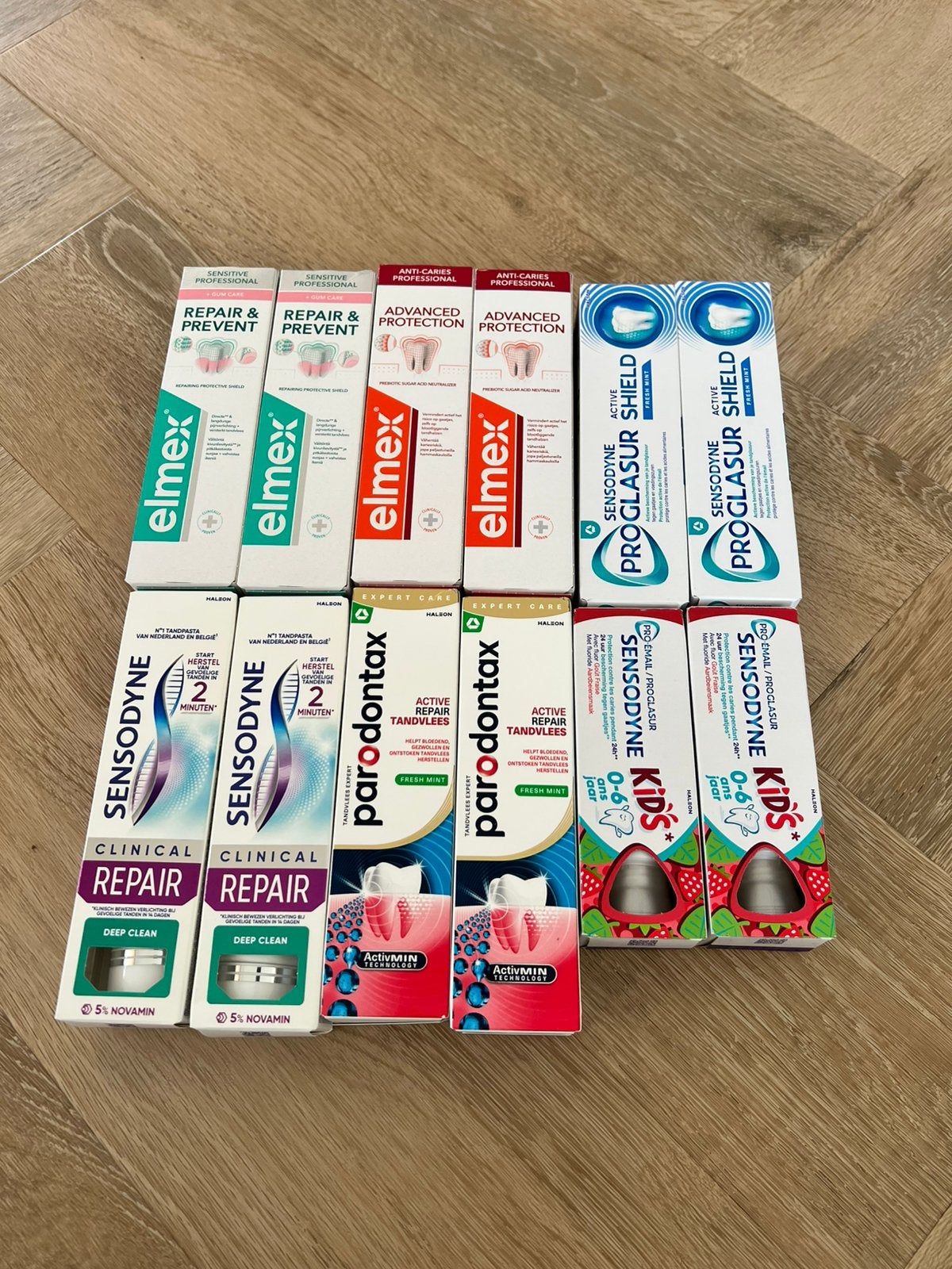 Hele pakket tandpasta (10 volwassen en 2 kids), Ophalen of Verzenden, Nieuw, Tandpasta