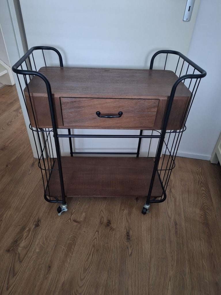 Leuke industriële sidetable van Xenos, Huis en Inrichting, Gebruikt, 50 tot 100 cm, Industrieel, Ophalen