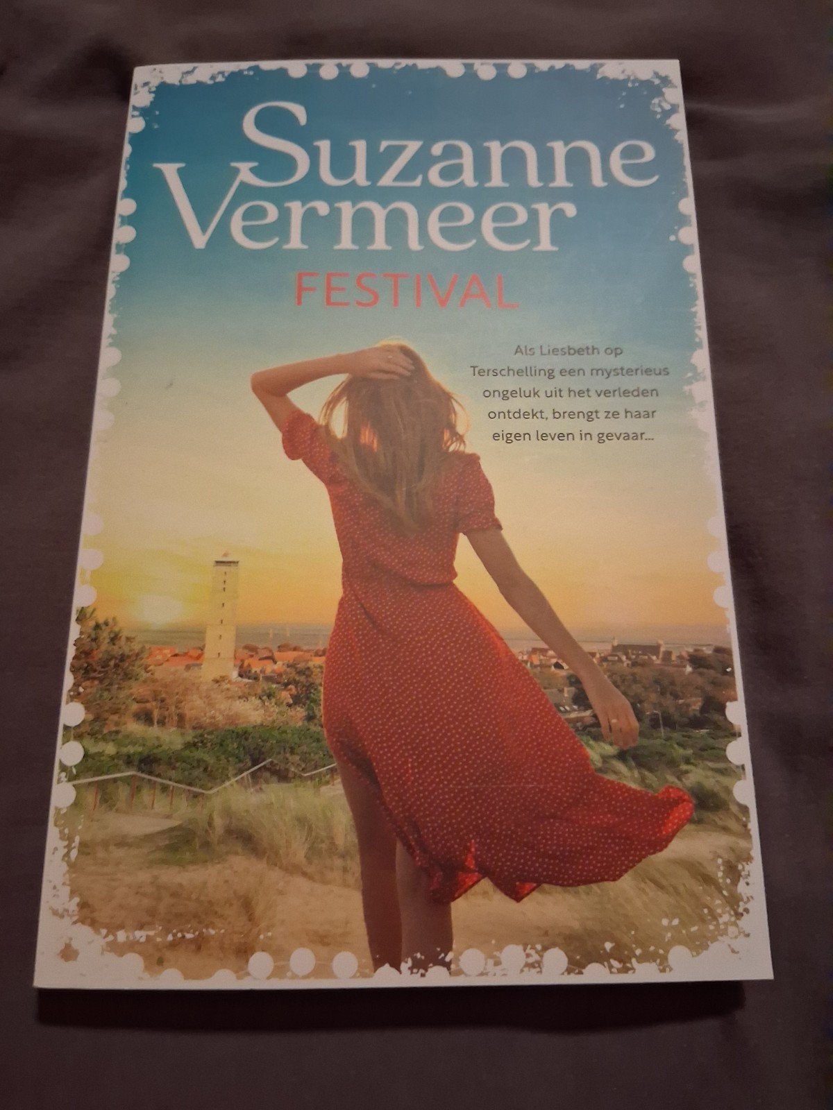 Suzanne Vermeer - Festival (thriller), Ophalen of Verzenden, Zo goed als nieuw, Suzanne Vermeer, Nederland