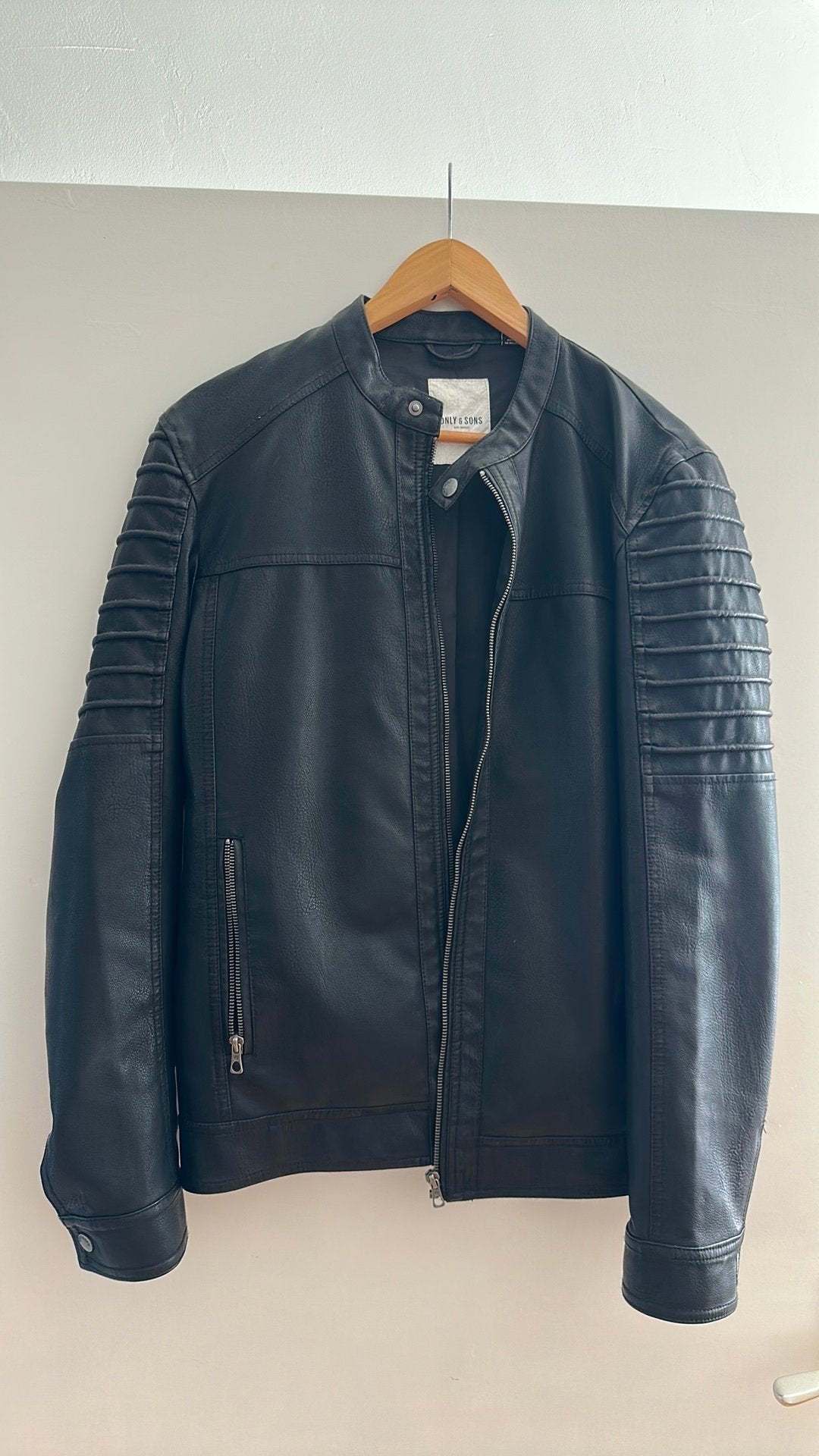 Jas only sons maat m zwart 1 x gedragen goed als nieuw, Kleding | Heren, Jassen | Zomer, Ophalen of Verzenden, Zo goed als nieuw