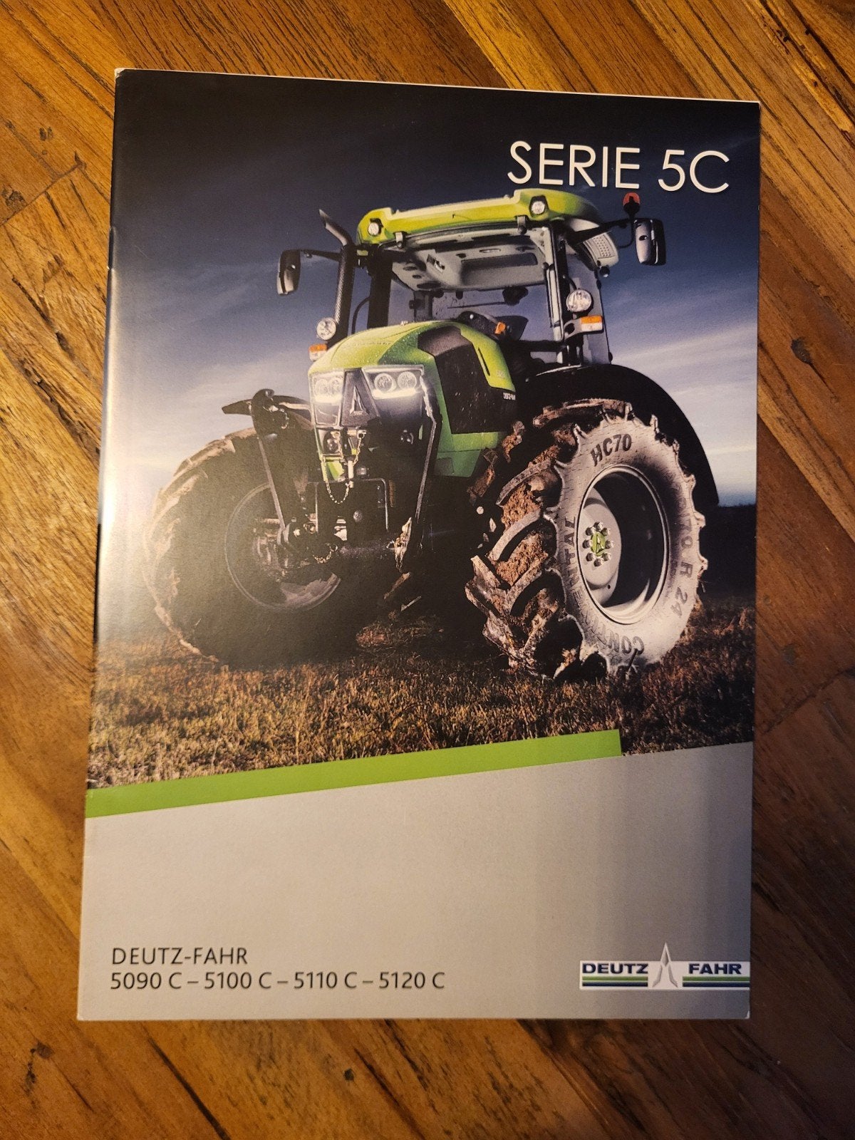 tractor folder Deutz-Fahr serie 5C, Ophalen of Verzenden, Zo goed als nieuw
