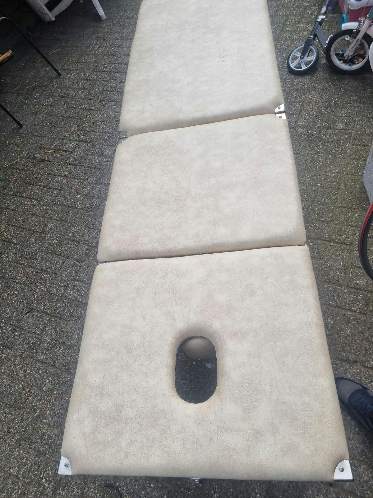 opklapbaar massagebed, Ophalen, Zo goed als nieuw, Massagetafel