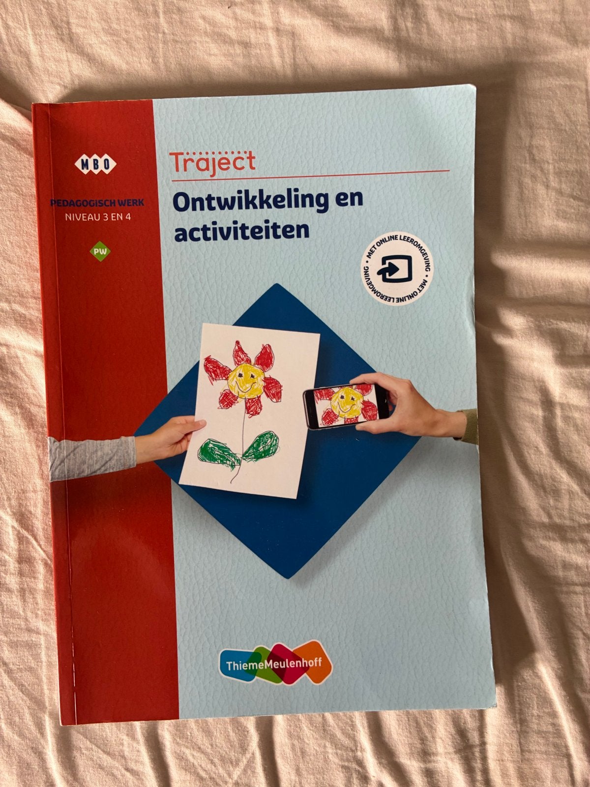 Träject Ontwikkeling en activiteiten MBO Pedagogisch Werk, Boeken, Studieboeken en Cursussen, Ophalen, Gamma, Zo goed als nieuw