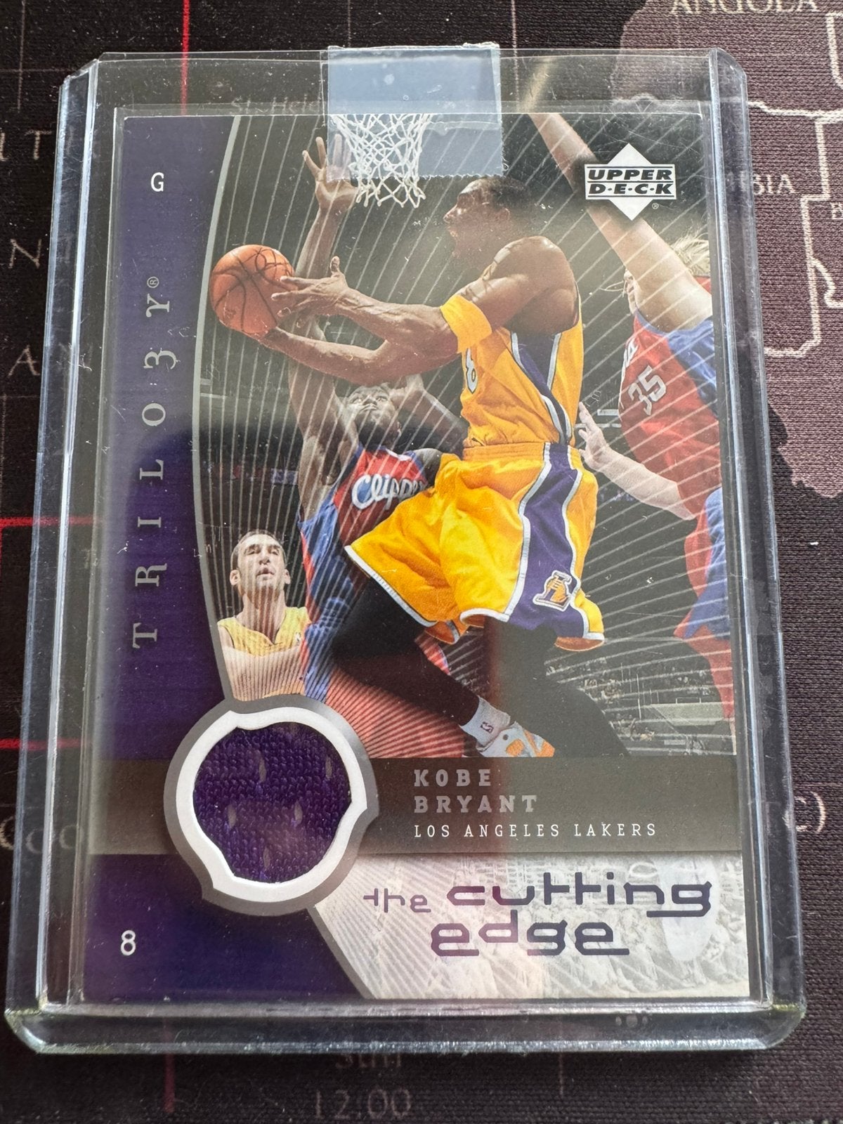 Kobe Bryant 2005-06 Upper Deck The Cutting Edge Game-Used, Ophalen of Verzenden, Zo goed als nieuw