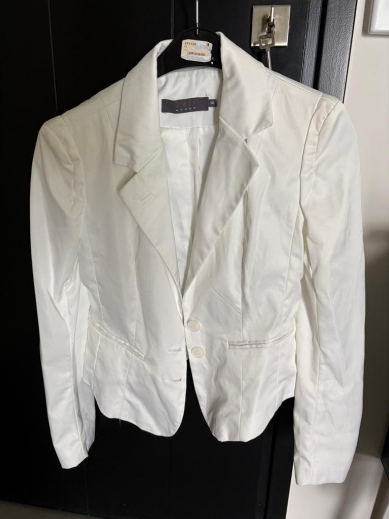 Witte dames blazer kort model, Wit, Ophalen of Verzenden, Jasje, Maat 36 (S)