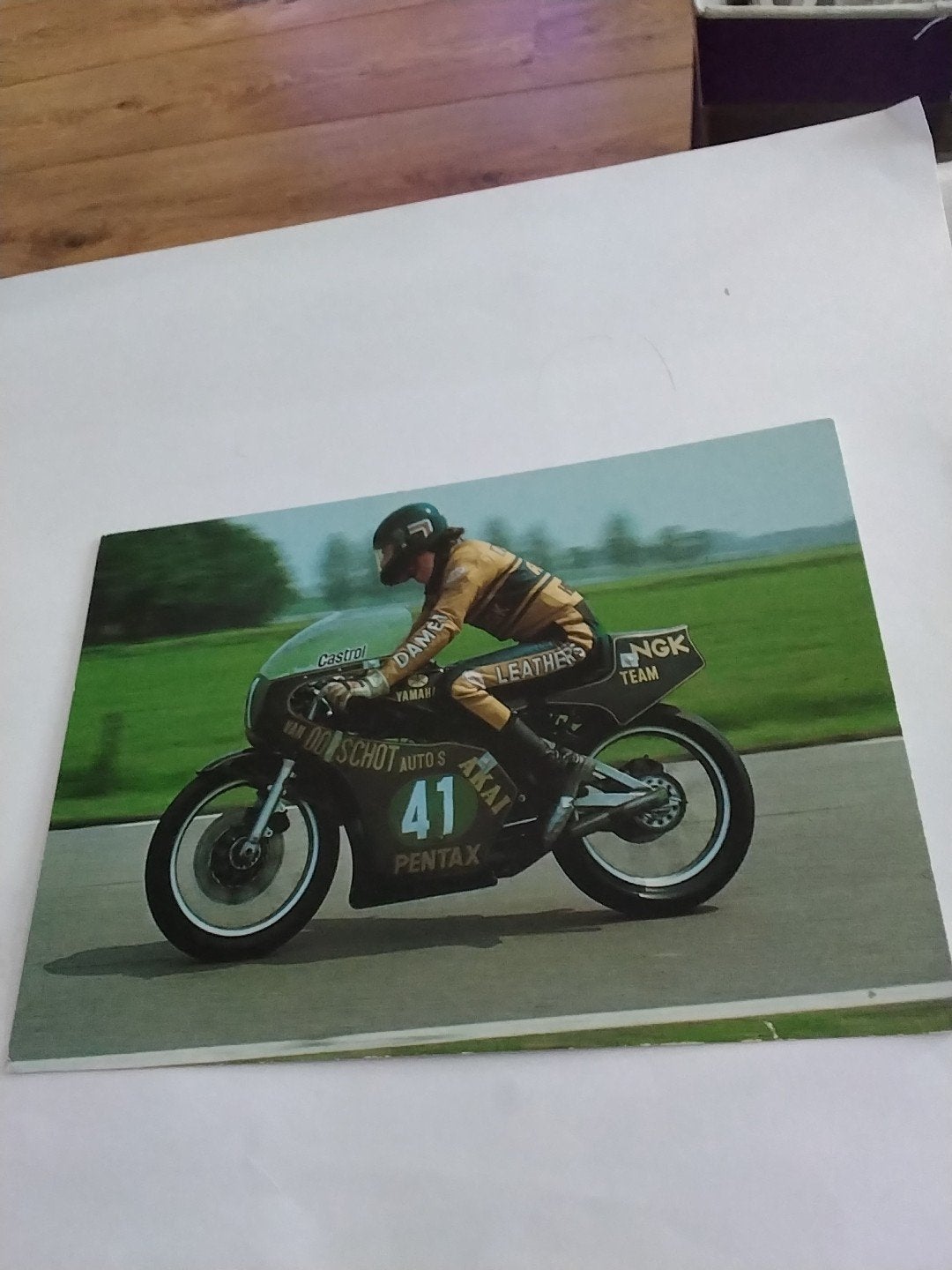 Vintage Ansichtkaart Motorrace Coureur Yamaha, Verzamelen, Ophalen of Verzenden, 1960 tot 1980, Ongelopen, Voertuig