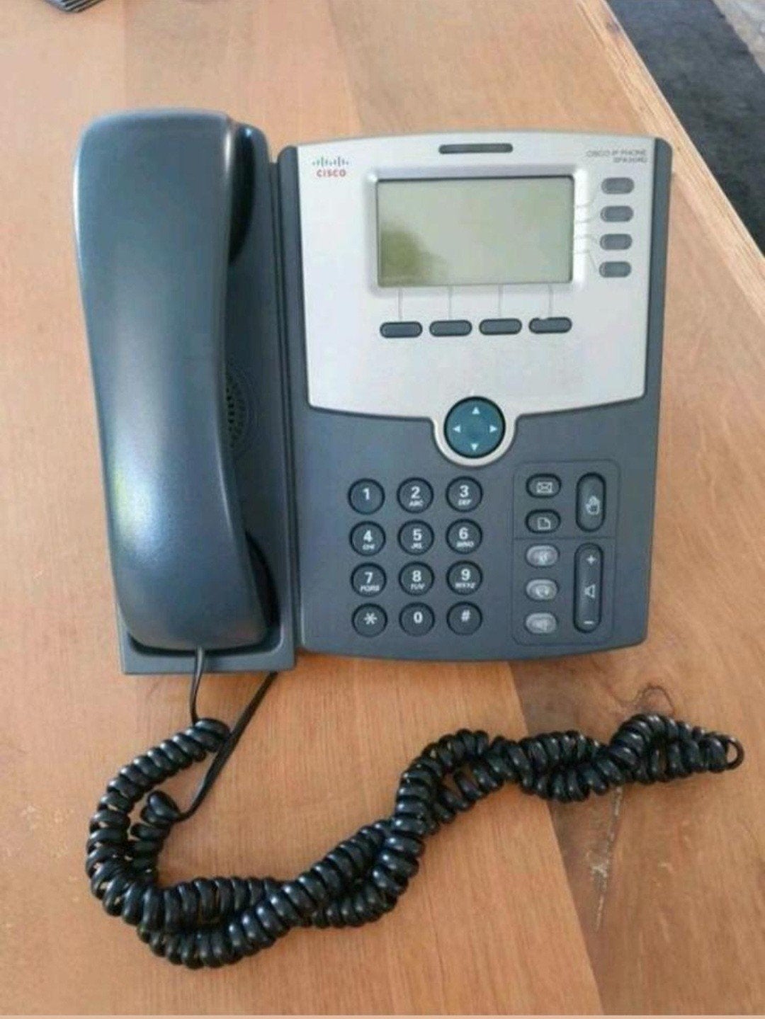3x Cisco SPA504G IP telefoon met PoE voor 4 lijnen, Telecommunicatie, Ophalen of Verzenden, Nieuw, Telefoon