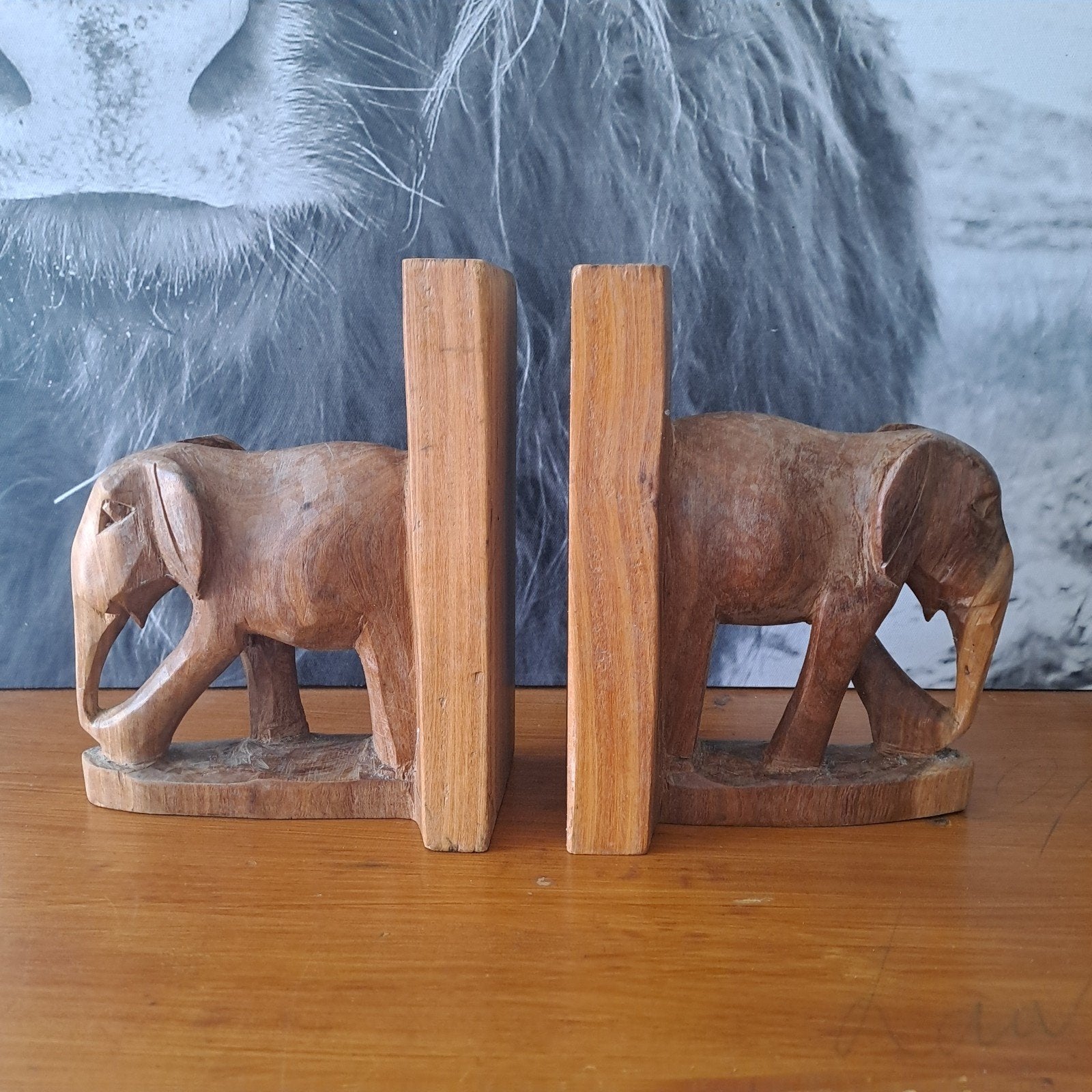 Houten olifant boekensteunen - handgesneden, Ophalen of Verzenden