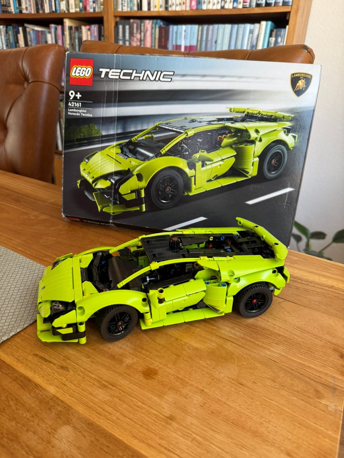 Lego technic Lamborghini 42161, Lego, Ophalen of Verzenden, Zo goed als nieuw, Technic