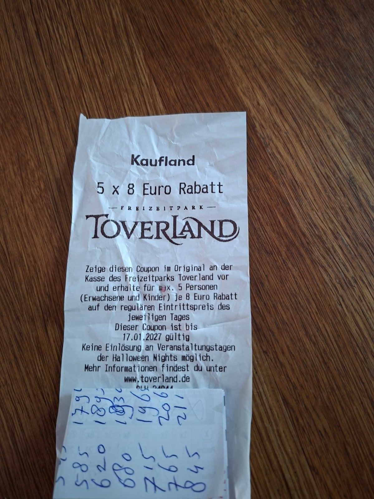 Toverland 40 euro korting tot 17-1-27, Drie personen of meer, Kortingskaart