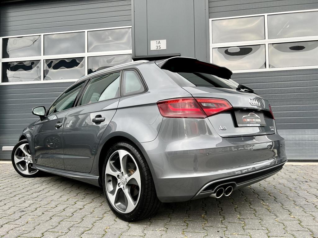 Audi A3 Sportback 1.4 TFSI CoD ULTRA *3XS-LINE*150PK*NAVI*XE, Auto's, Audi, Gebruikt, Zilver of Grijs, 1500 kg, Hatchback