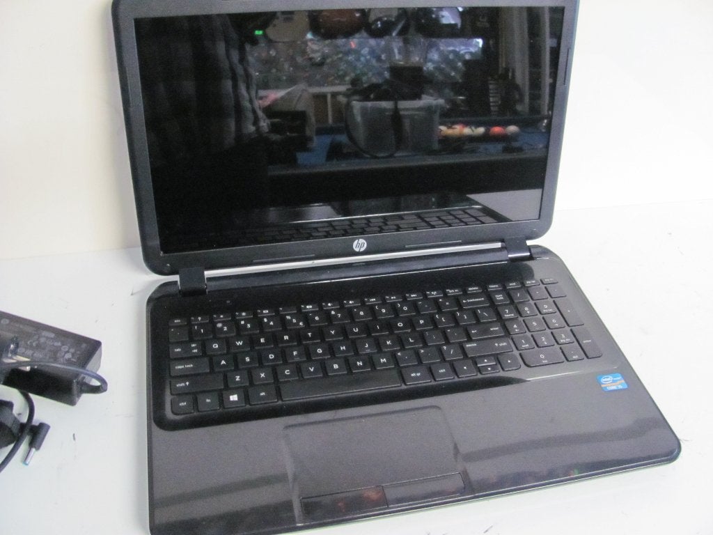 HP 15 laptop met core i5 cpu,4gbmem,500gbhdd,, 2 tot 3 Ghz, Qwerty, HP >, Ophalen of Verzenden