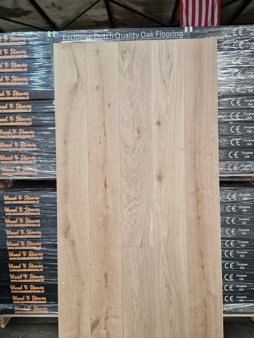 EIKEN VLOEREN DIRECT LEVERBAAR HOUTEN VLOER VISGRAAT PARKET, Ophalen of Verzenden, Nieuw, 75 m² of meer, Parket