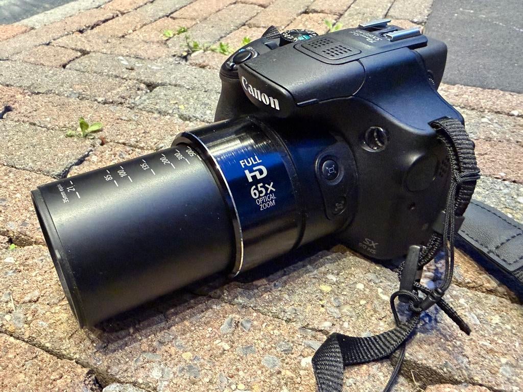 Canon powershot SX60 HS met 65 x zoom! Wifi + Full Hd, Canon, Compact, Ophalen of Verzenden, Zo goed als nieuw