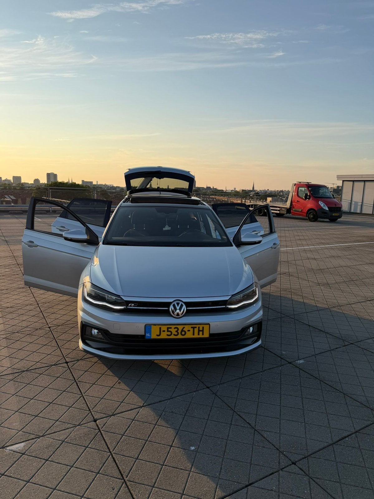 Volkswagen Polo 1.0 TSI 115pk 7-DSG 2020 Grijs, Auto's, 1095 kg, 49 €/maand, 115 pk, Particulier