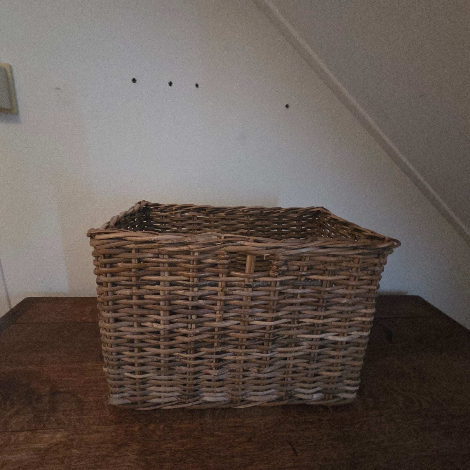 Rieten mand, Huis en Inrichting, Woonaccessoires | Schalen en Manden, Ophalen, Rechthoekig, Riet