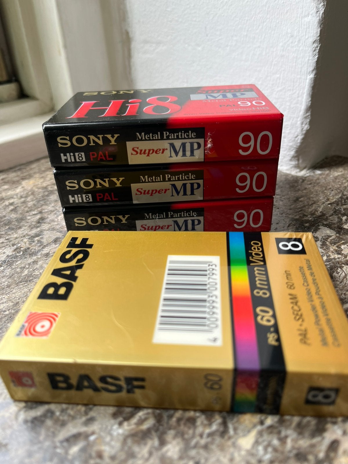 4x 8mm / Hi8 Camcorder Tapes - Nieuw!!, Ophalen