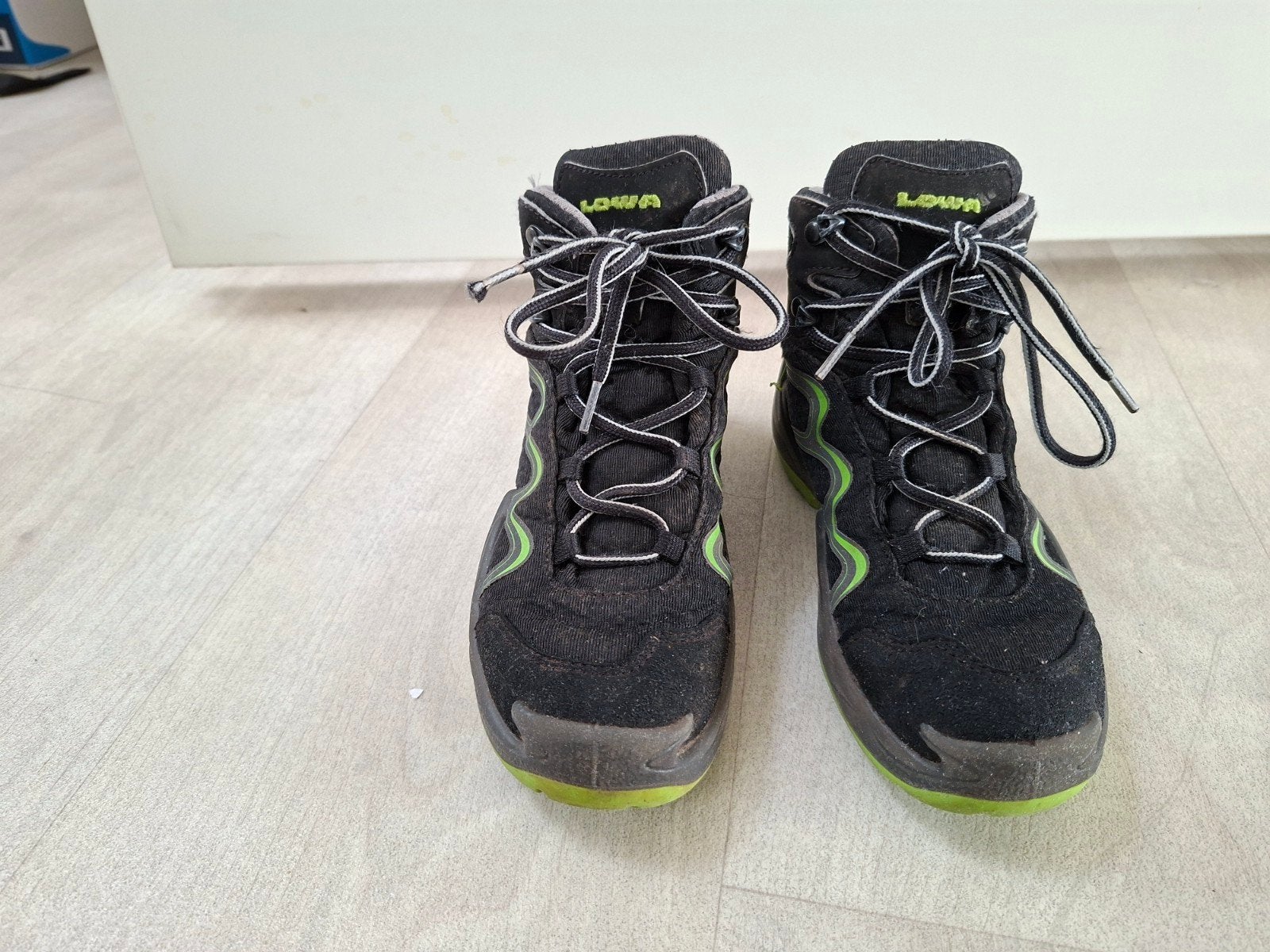 Lowa wandelschoenen maat 34, Ophalen of Verzenden, Gebruikt, Jongen of Meisje, Schoenen